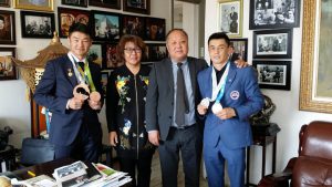 Read more about the article Д. ОТГОНДАЛАЙ УУЛЗАЛТ ХИЙВ